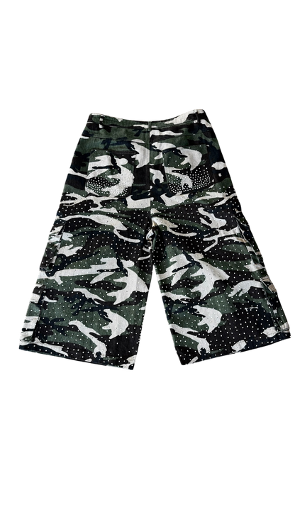 RAINDROP SHORTS