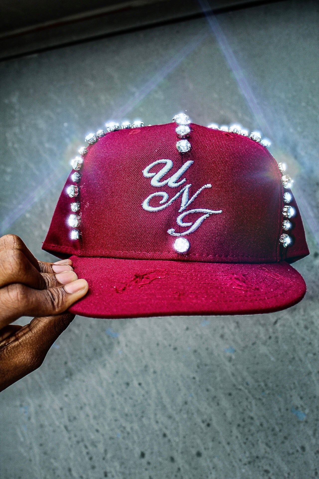 UNT CROWN CAP